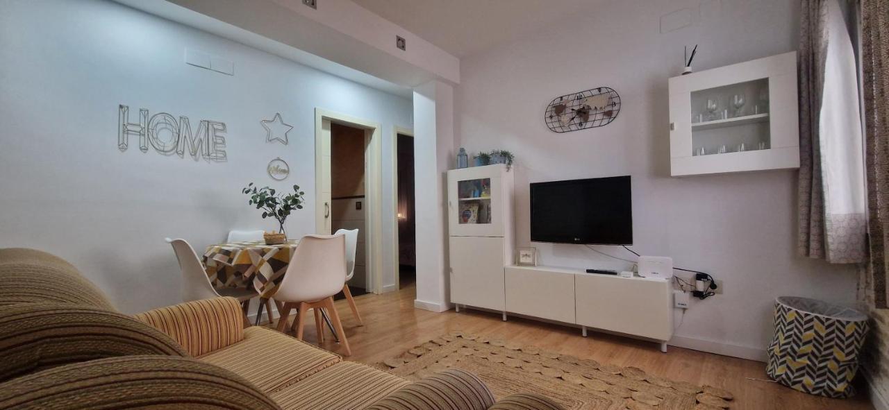 Piso Familiar Y Con Encanto Sevilla Eksteriør billede